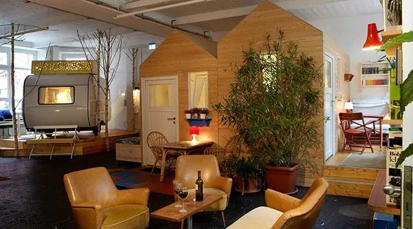 Berlin indoor camper
